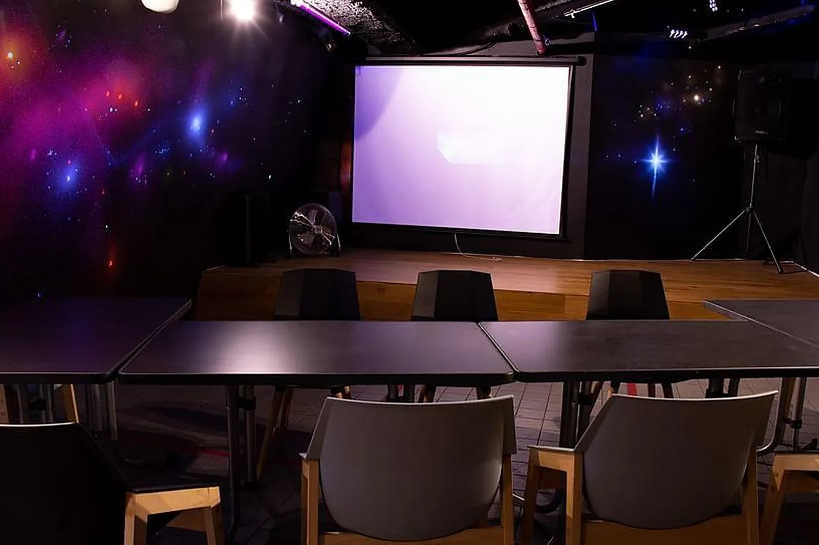 Lieux événementiels, LA FABRIQUE À BONHEURS