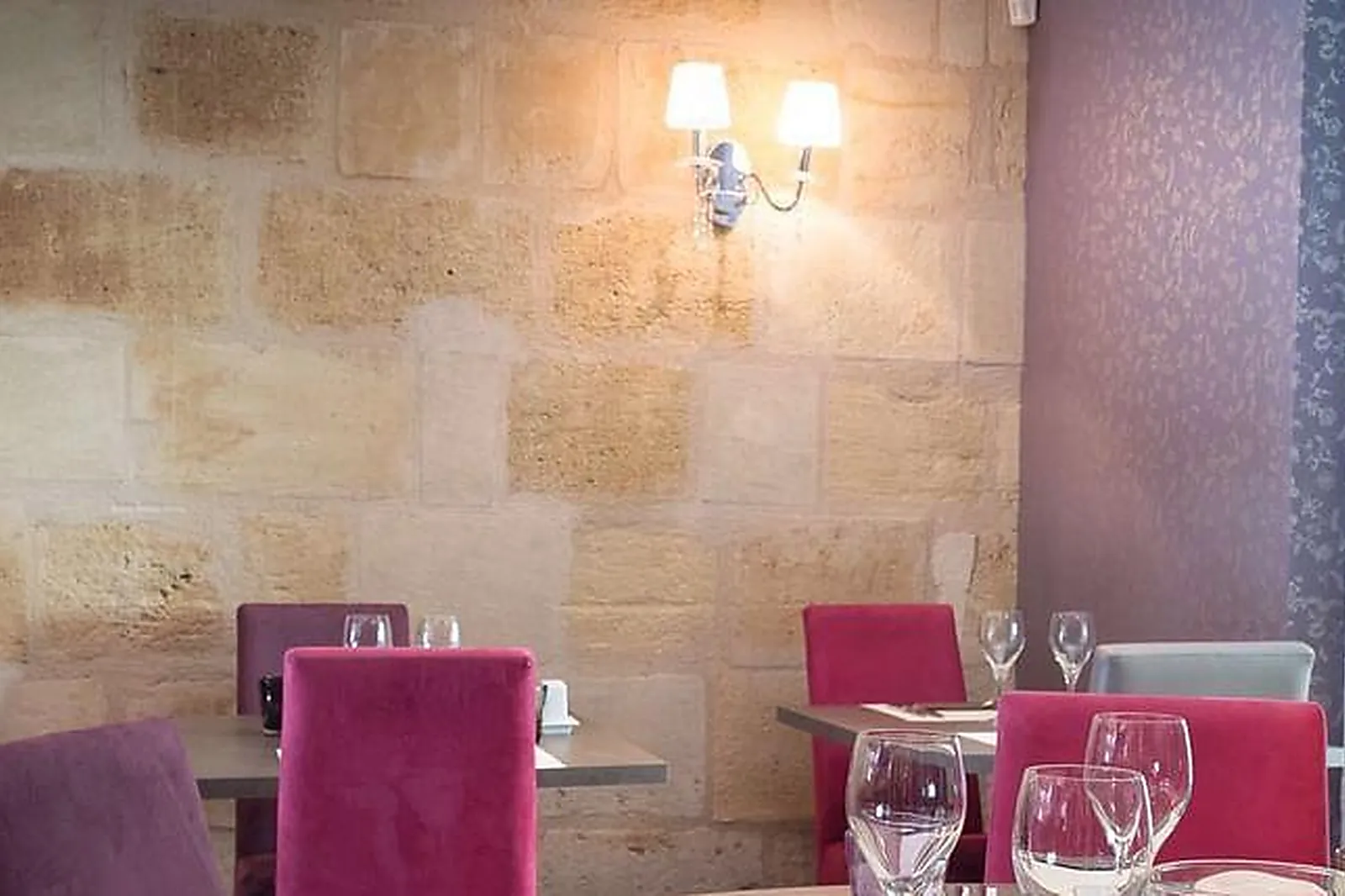 Lieux événementiels, L'AVENUE CARNOT