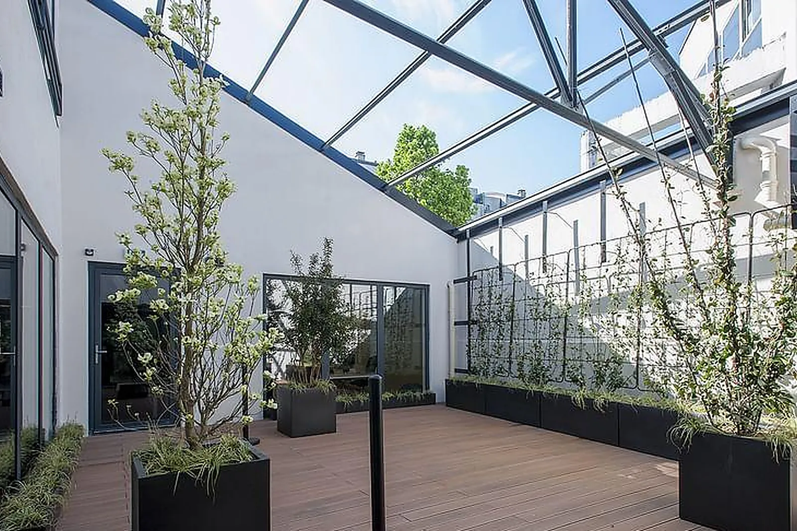 Lieux événementiels, LE 103