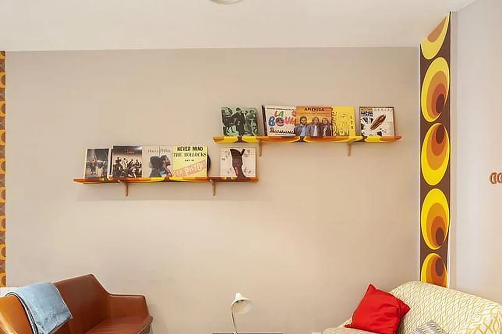 Lieux événementiels, DESKOPOLITAN VOLTAIRE