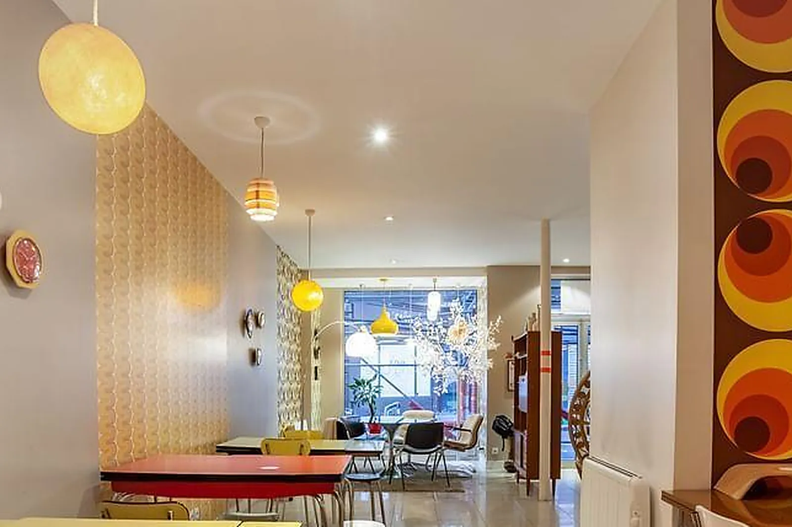 Lieux événementiels, DESKOPOLITAN VOLTAIRE