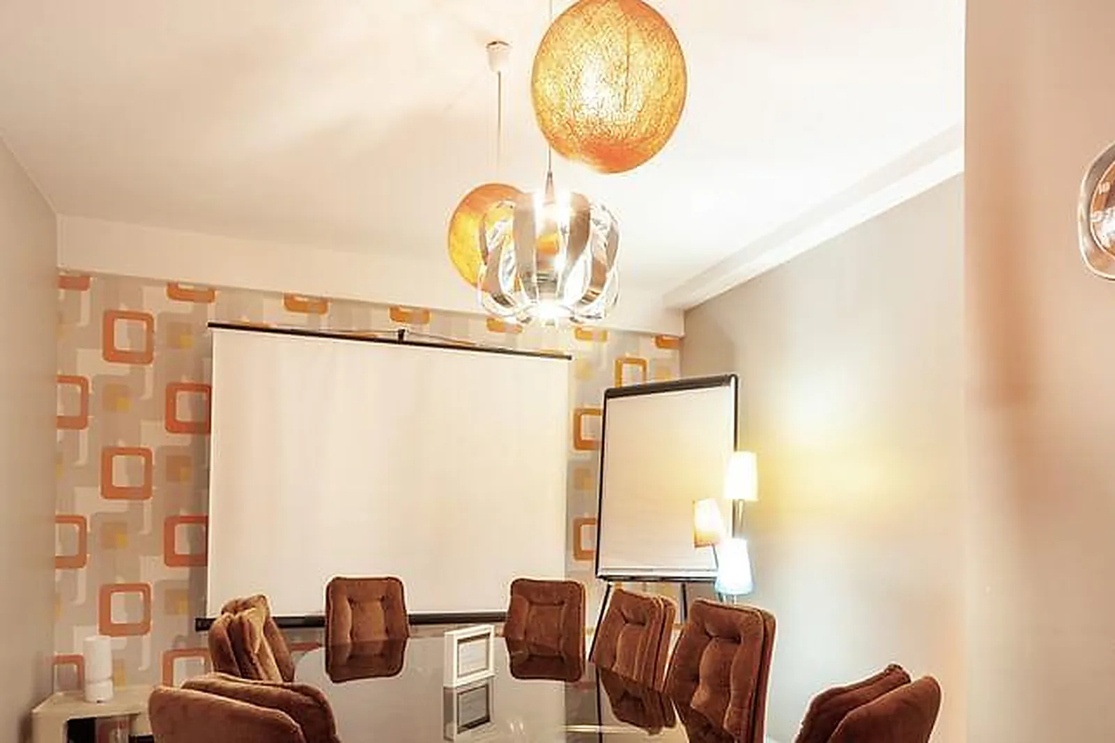 Lieux événementiels, DESKOPOLITAN VOLTAIRE