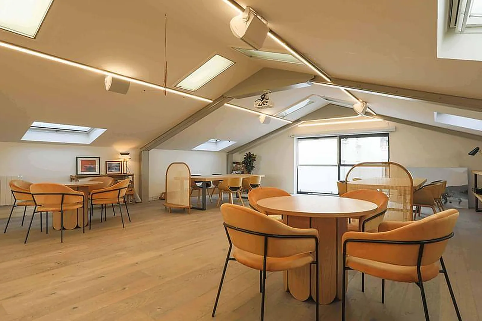 Lieux événementiels, LE 113 DE LA RUE SAINT MAUR