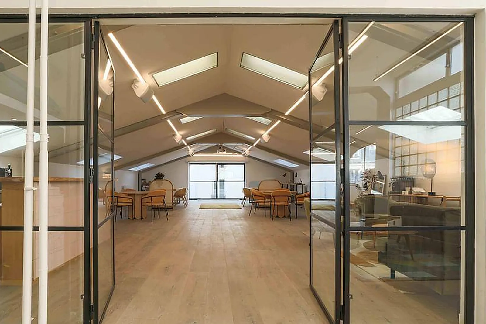 Lieux événementiels, LE 113 DE LA RUE SAINT MAUR