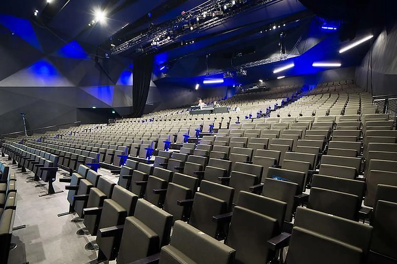 Lieux événementiels, LE 13ÈME ART