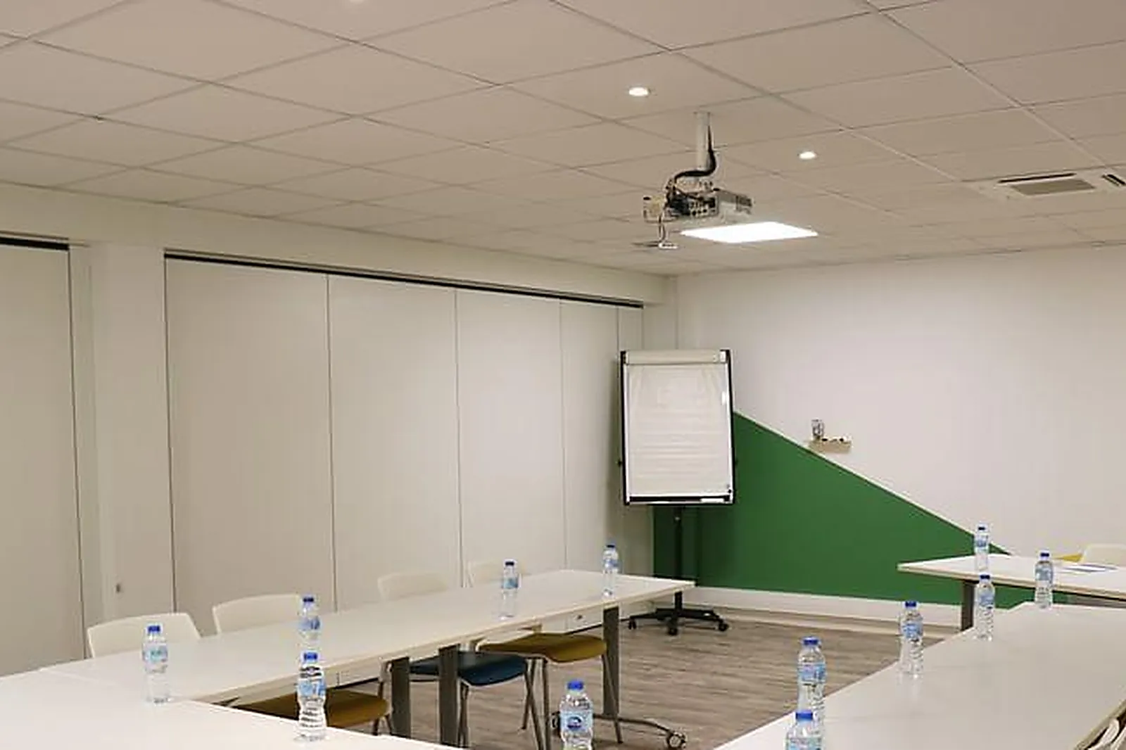 Lieux événementiels, LE 144 COWORK'IN NANTES