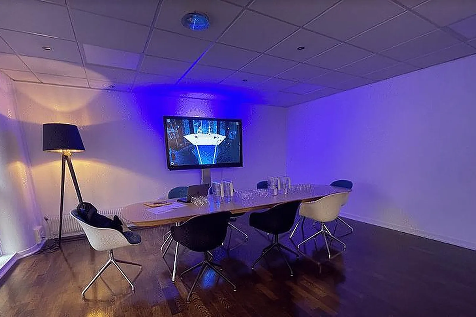 Lieux événementiels, LE 264 STUDIO VIDÉO