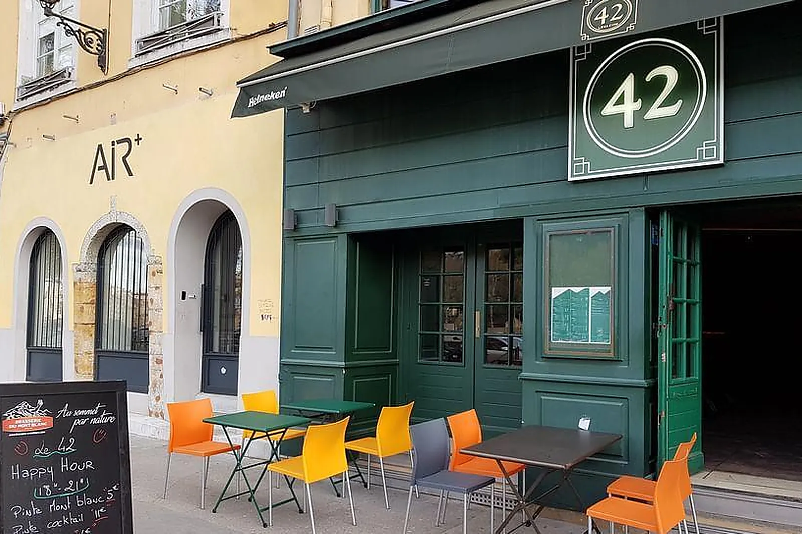 Lieux événementiels, LE 42 BAR