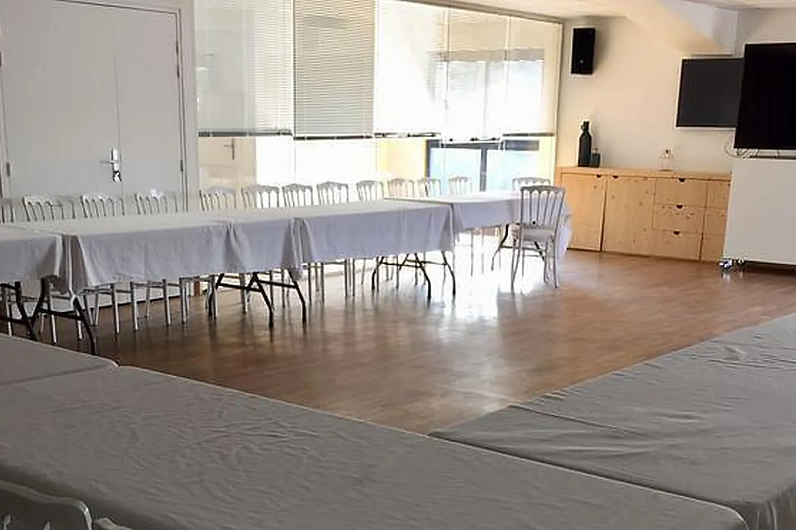 Lieux événementiels, JAJA