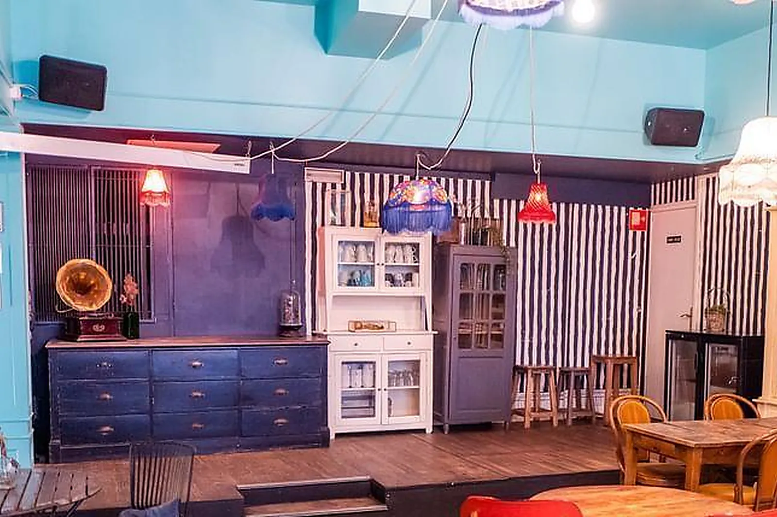 Lieux événementiels, LE BAR À BULLES