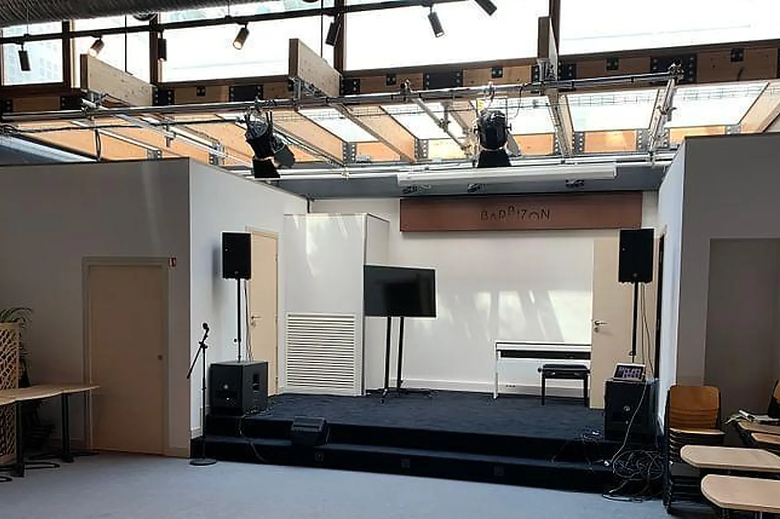 Lieux événementiels, LE BARBIZON