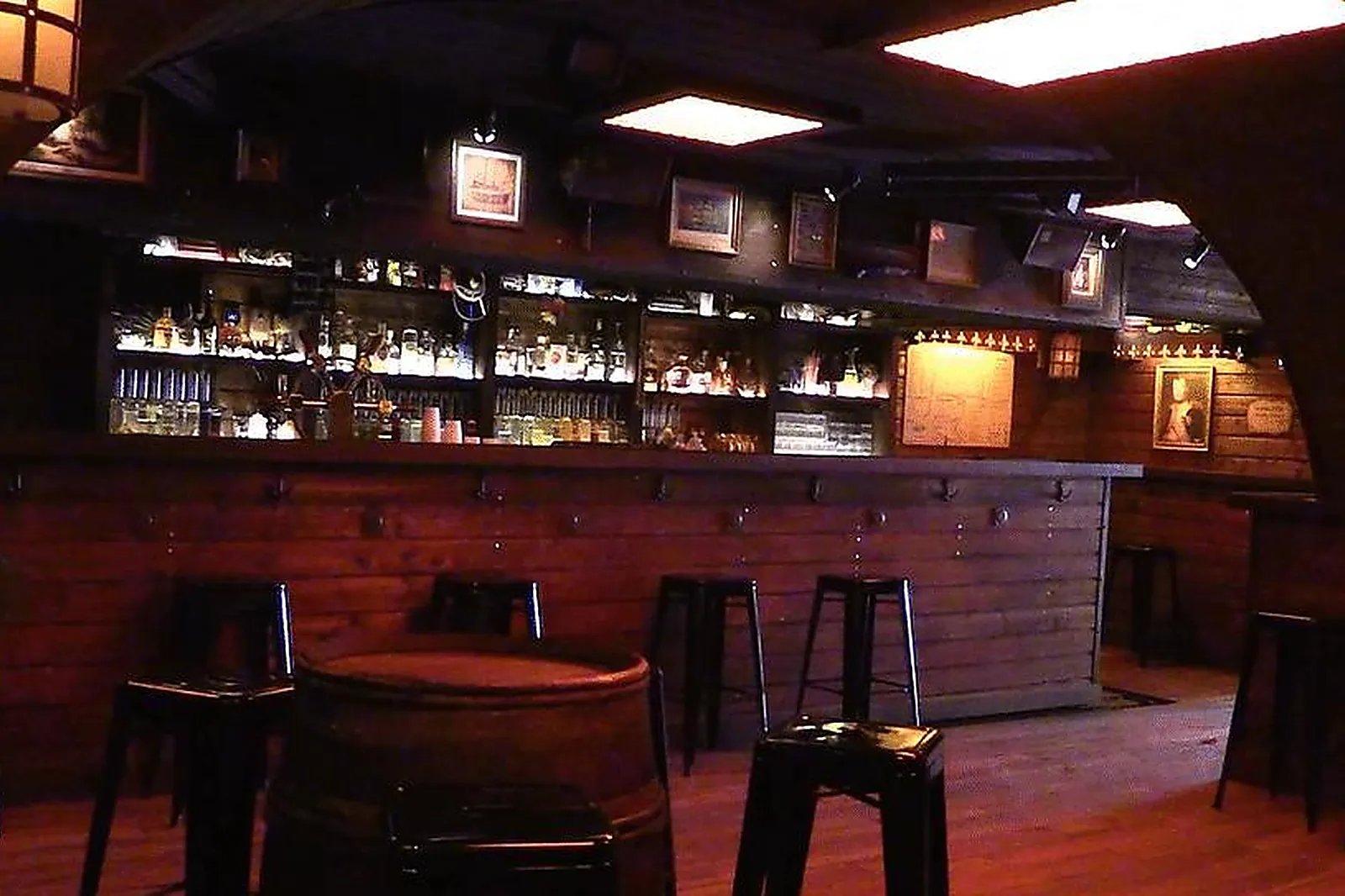 Lieux événementiels, LE BARRACUDA LA ROCHELLE