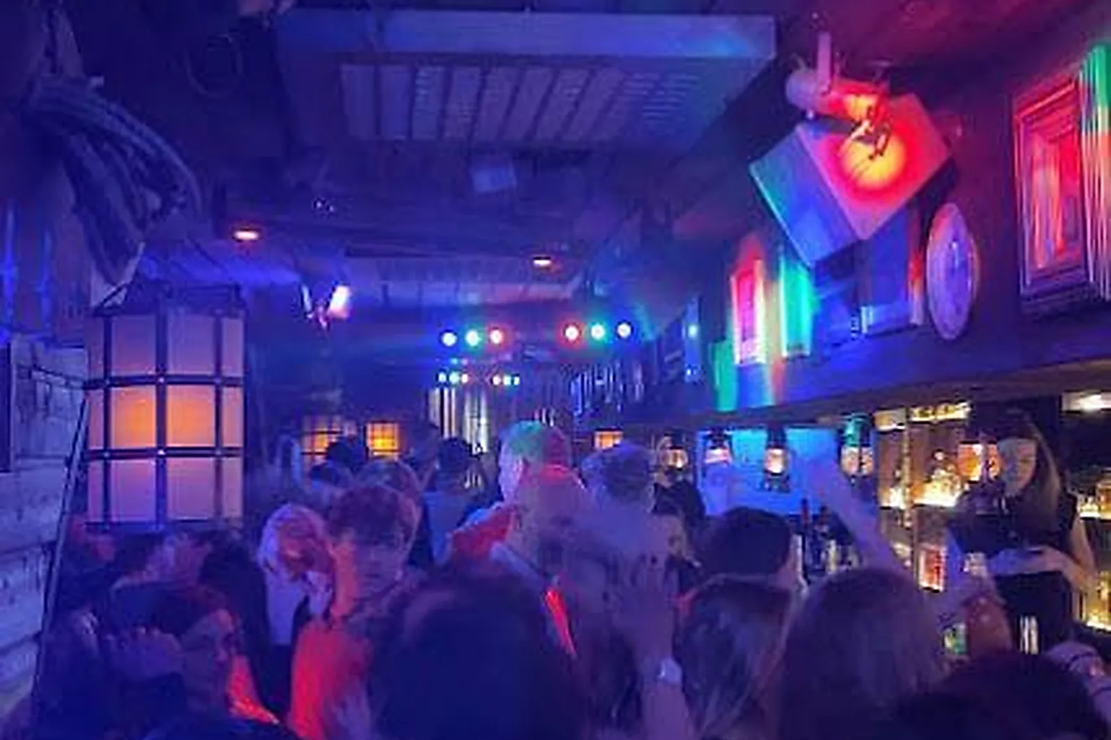 Lieux événementiels, LE BARRACUDA LA ROCHELLE