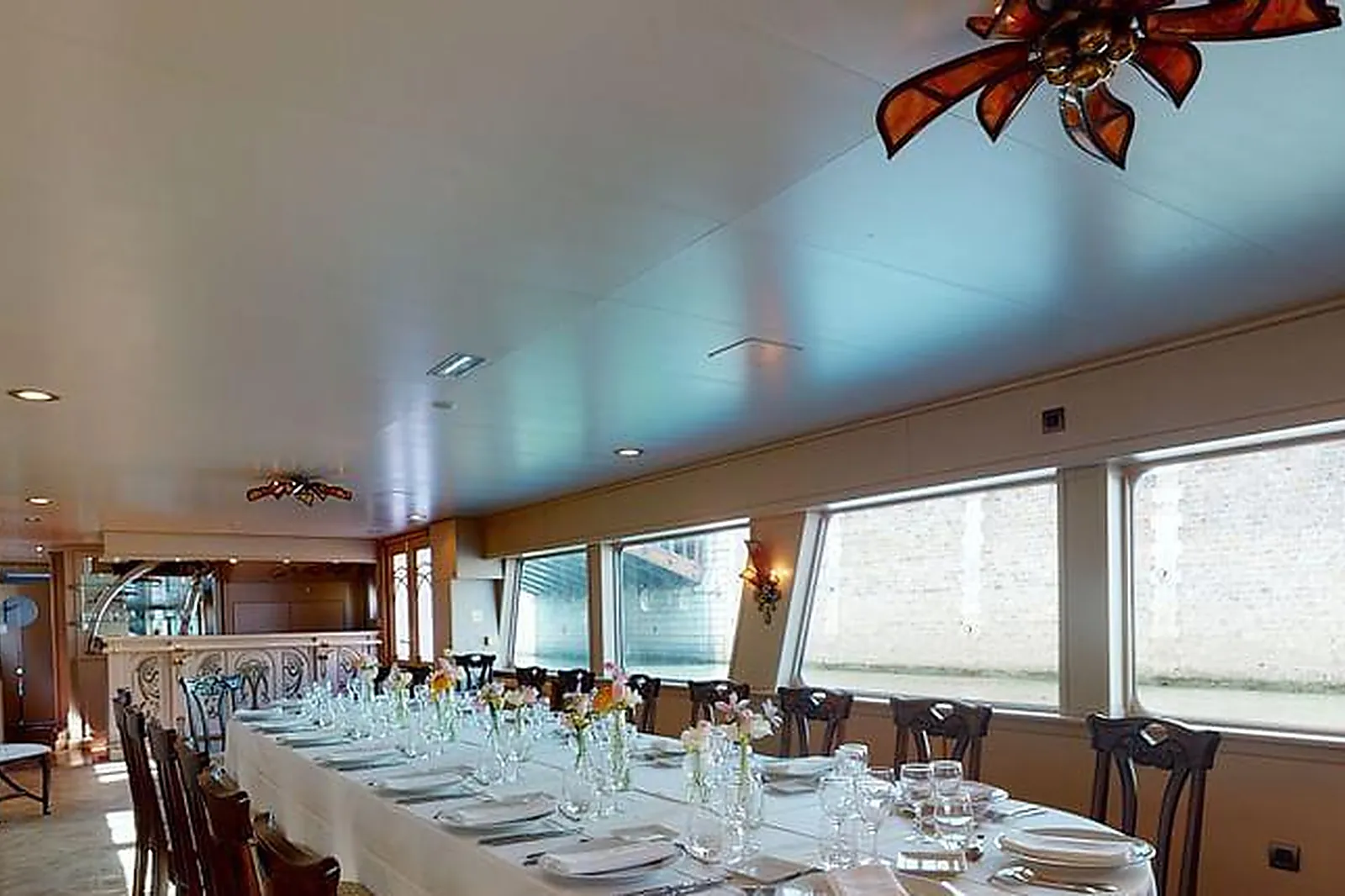 Lieux événementiels, LE BATEAU IVRE