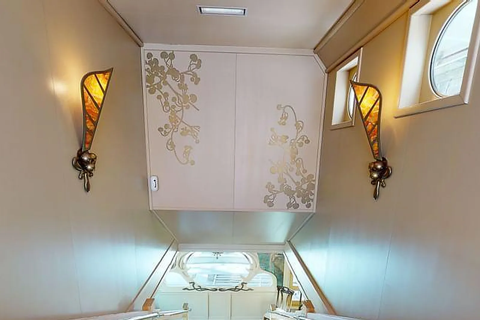 Lieux événementiels, LE BATEAU IVRE