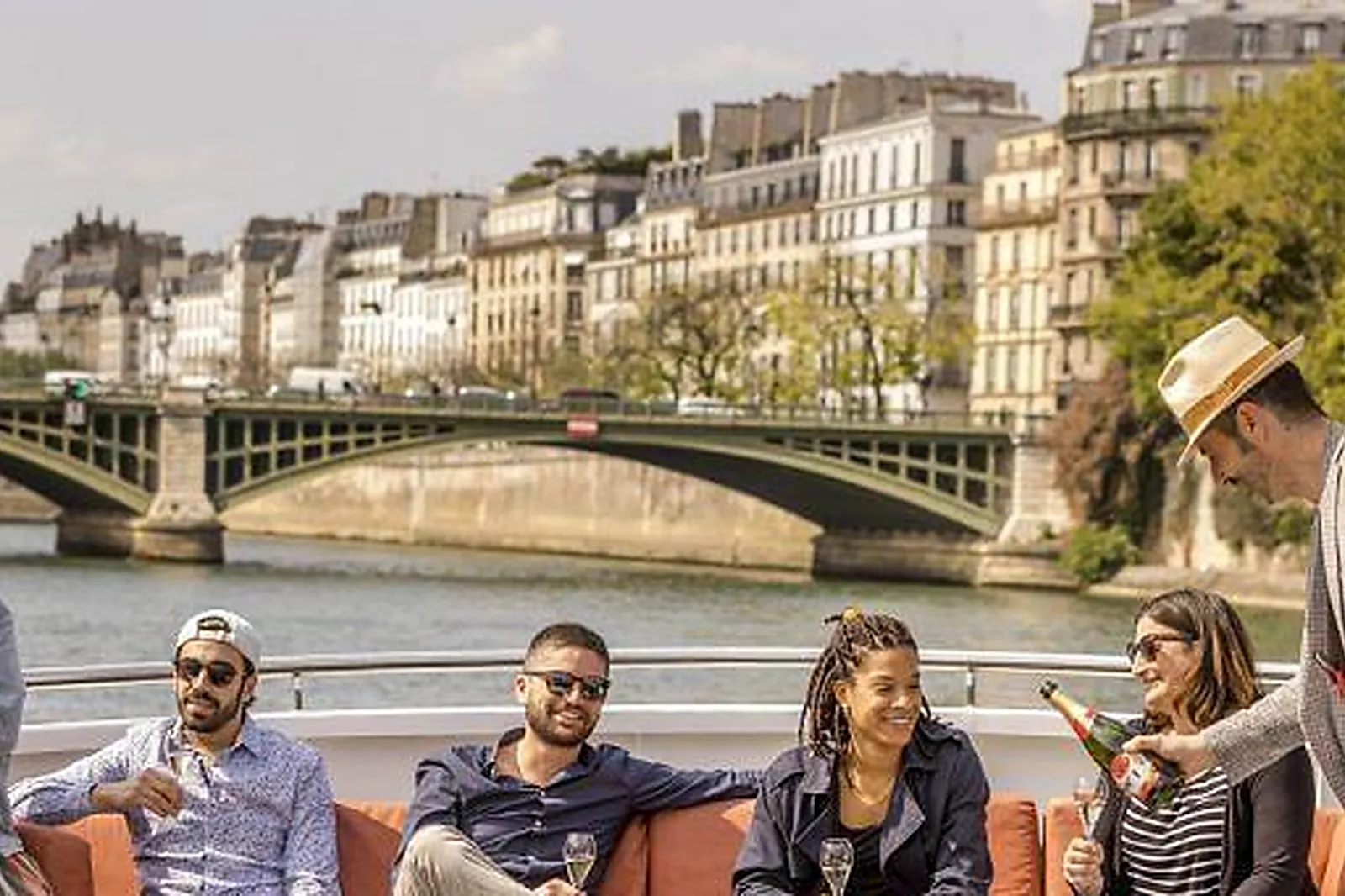 Lieux événementiels, LE BATEAU IVRE