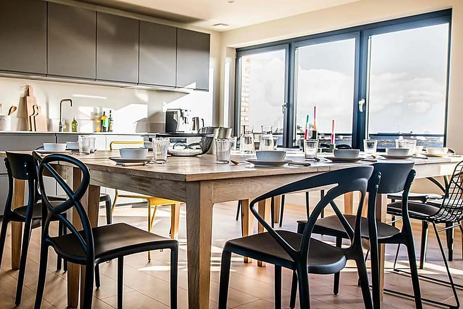 Lieux événementiels, UNE MAISON BLEUE SAINT-LAZARE