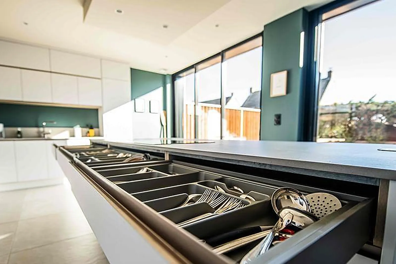 Lieux événementiels, UNE MAISON BLEUE SAINT-LAZARE