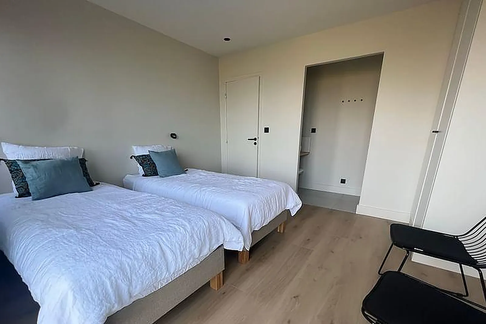 Lieux événementiels, UNE MAISON BLEUE SAINT-LAZARE