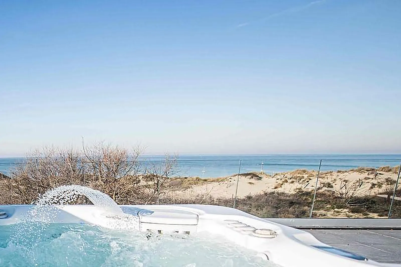 Lieux événementiels, UNE MAISON BLEUE SAINT-LAZARE