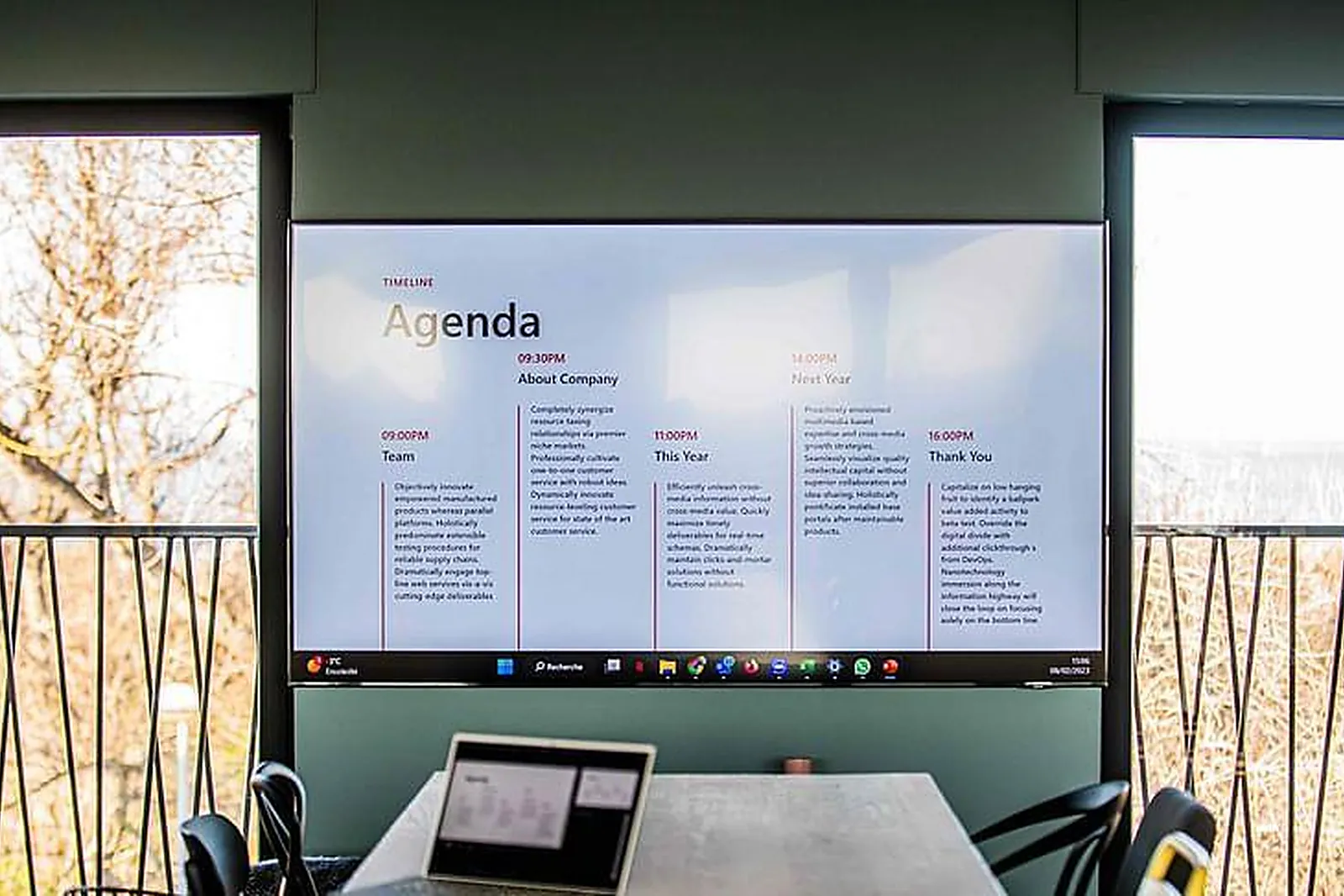 Lieux événementiels, UNE MAISON BLEUE SAINT-LAZARE