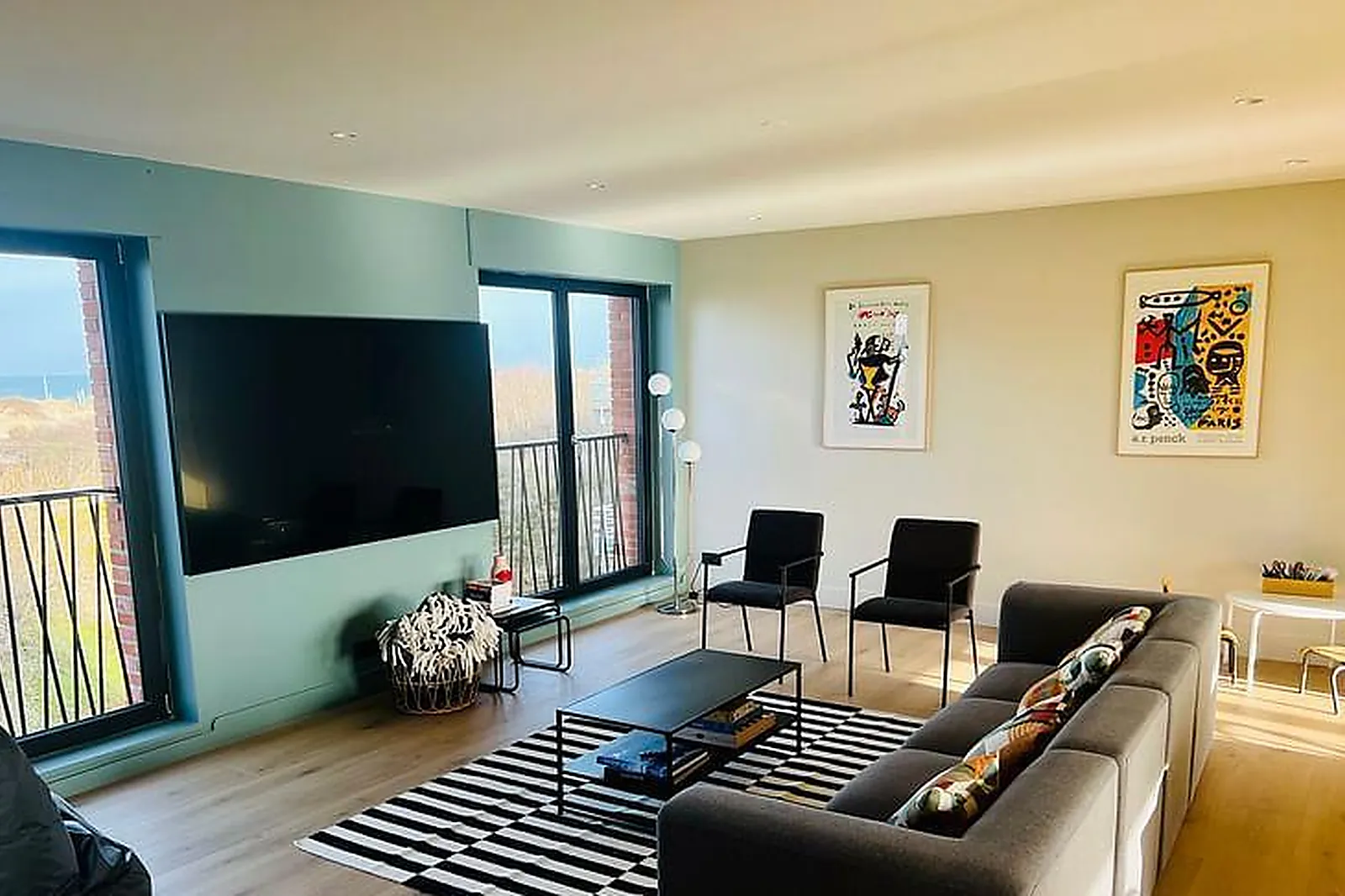 Lieux événementiels, UNE MAISON BLEUE SAINT-LAZARE