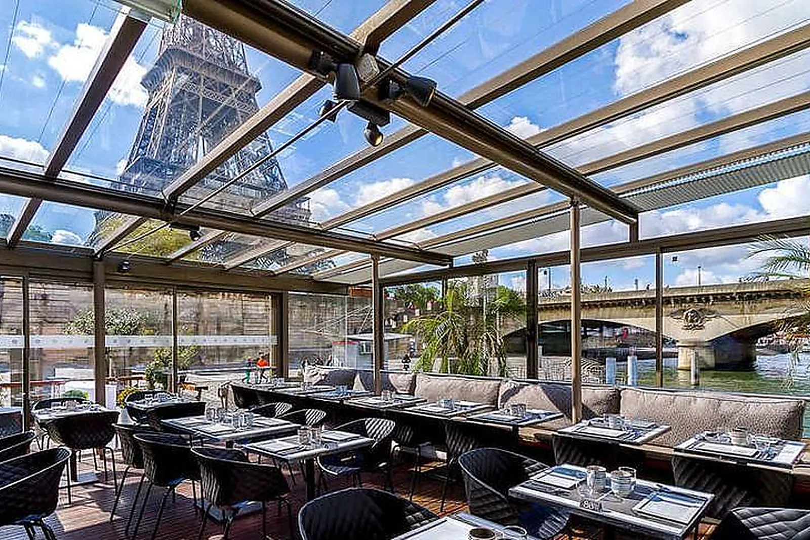 Lieux événementiels, LE BISTRO PARISIEN