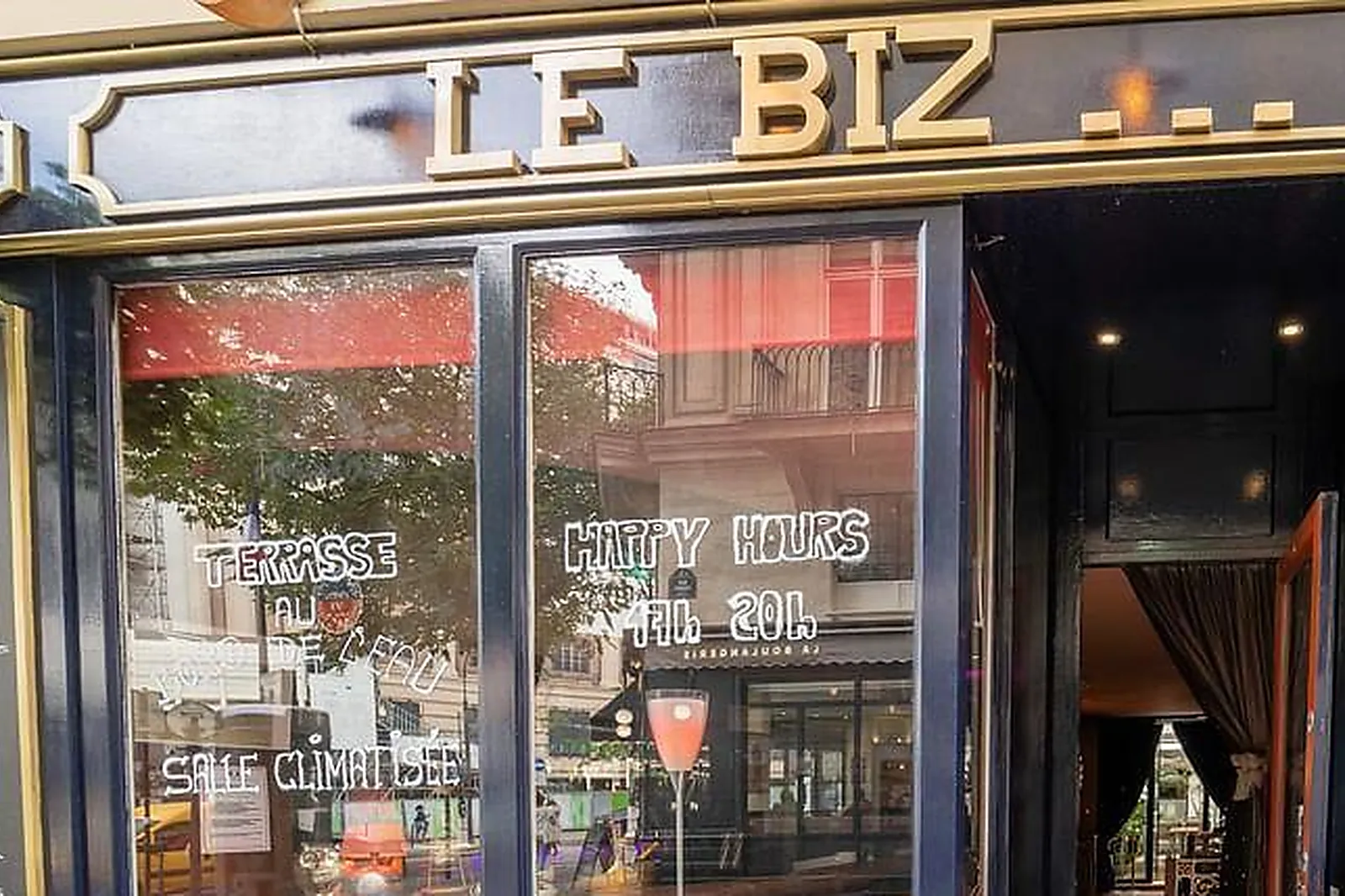 Lieux événementiels, LE BIZ