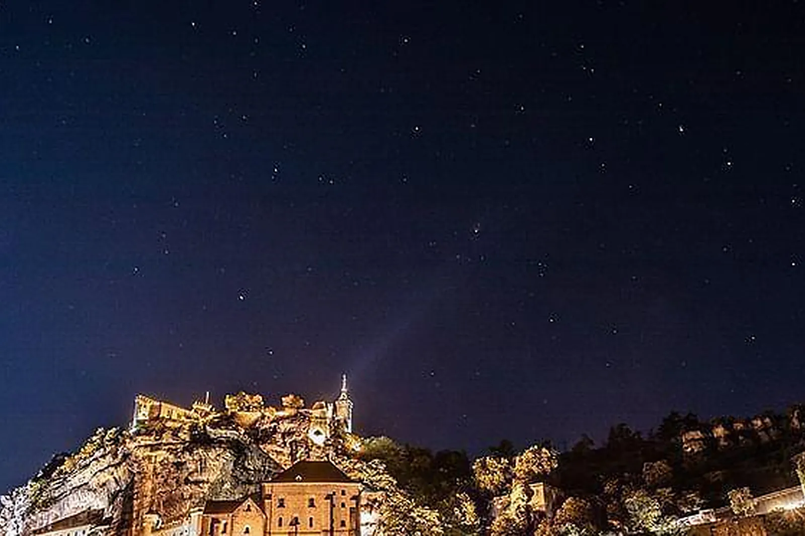 Lieux événementiels, LE BOIS D'IMBERT****
