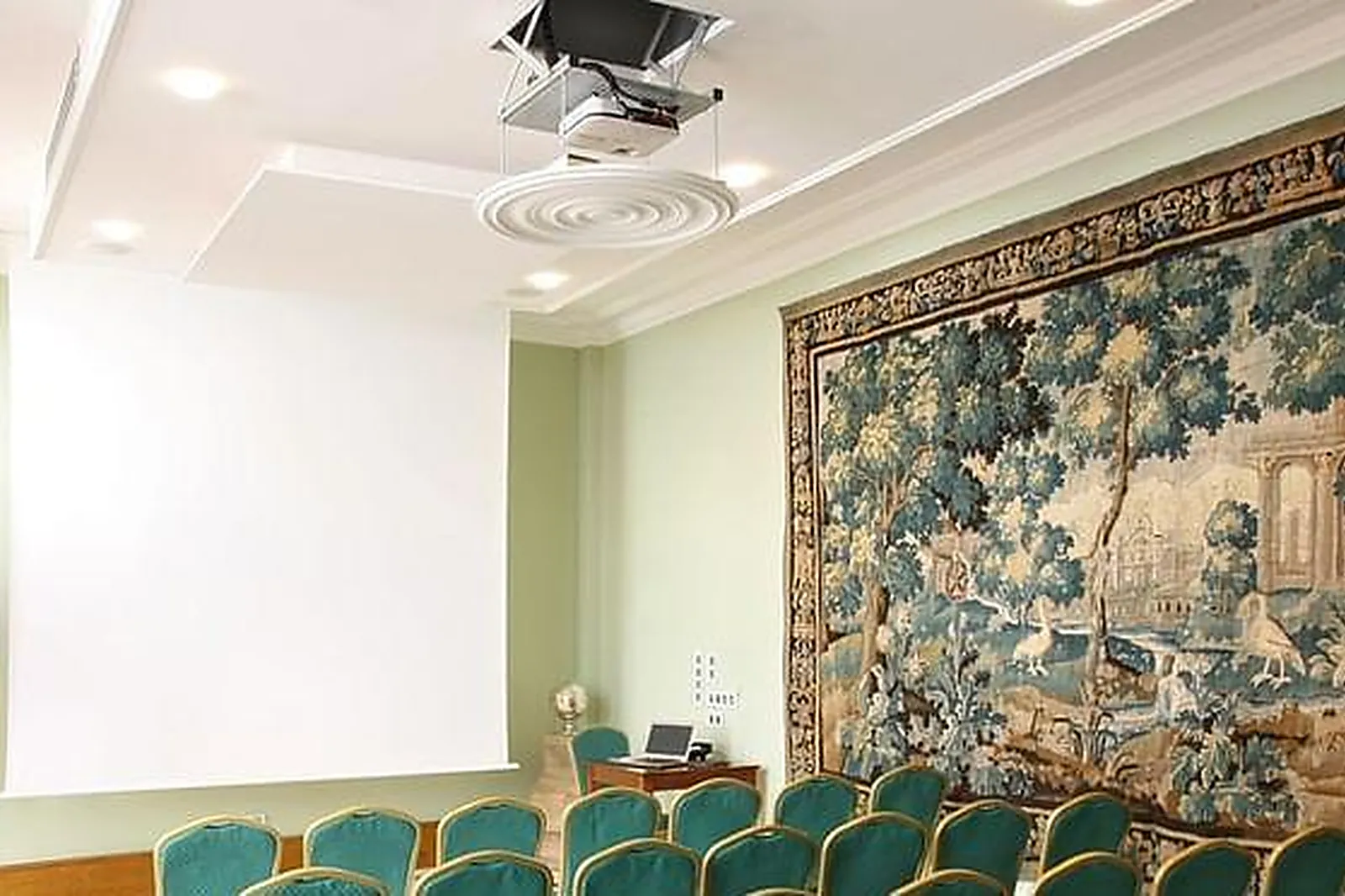 Lieux événementiels, LE BOUCLIER D'OR HÔTEL & SPA ****