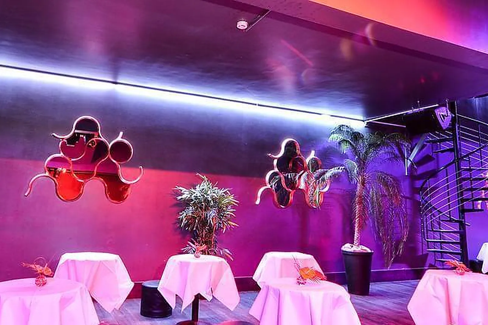 Lieux événementiels, LE BRASIL TROPICAL