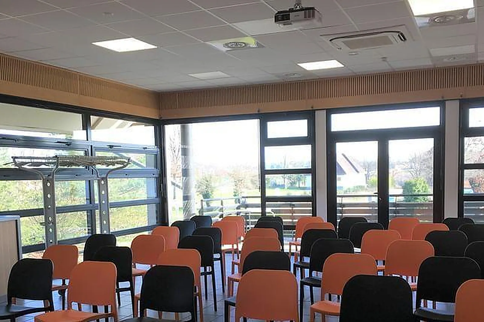 Lieux événementiels, LE BREAK HÔTEL