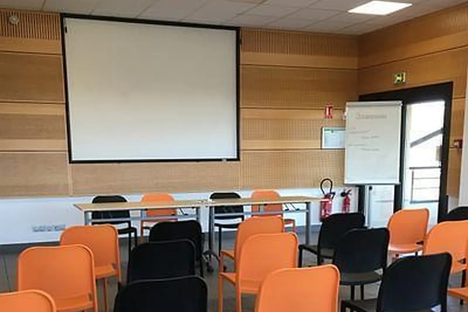 Lieux événementiels, LE BREAK HÔTEL