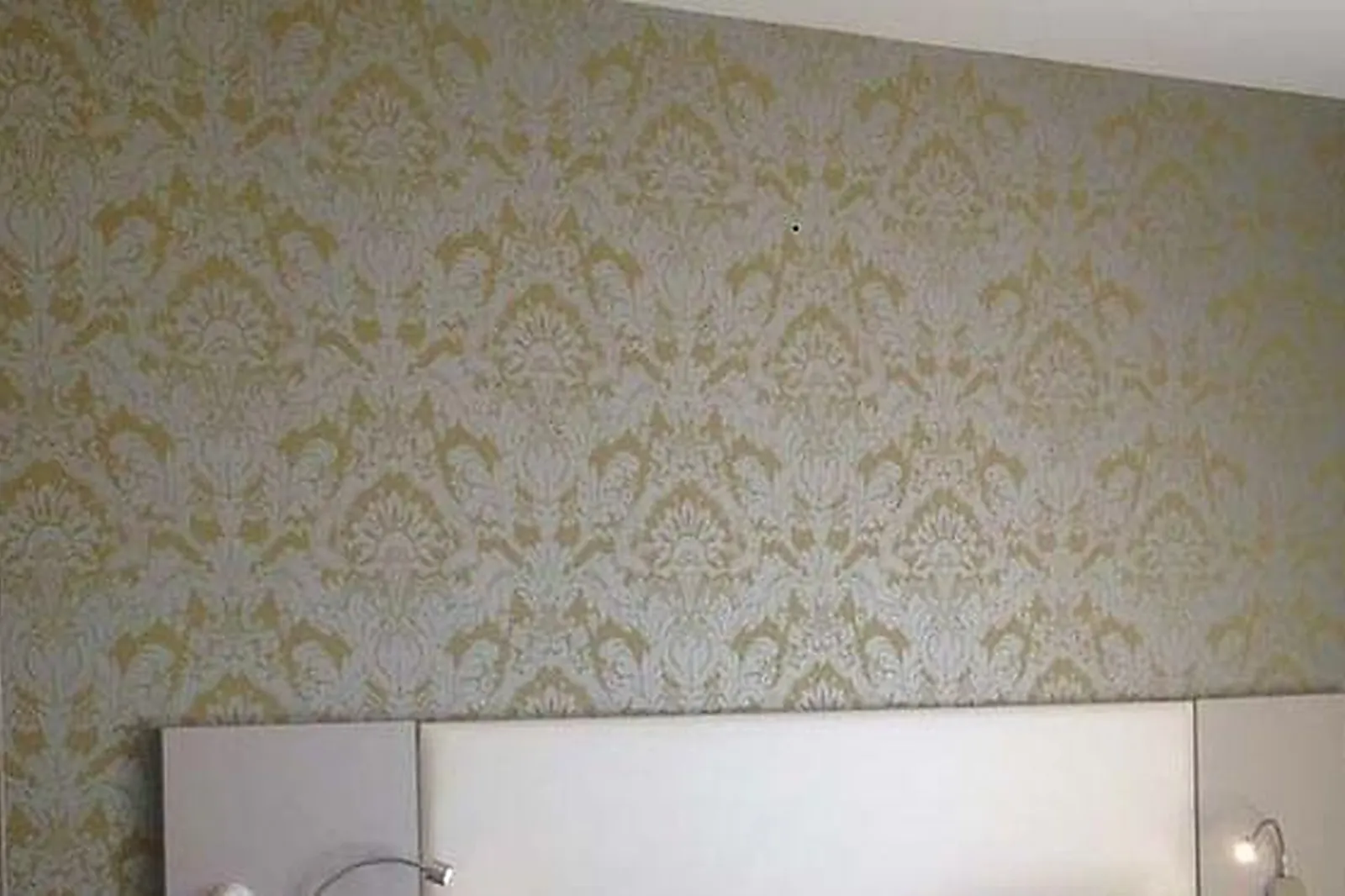 Lieux événementiels, LE CARRÉ D'ALETHIUS ***