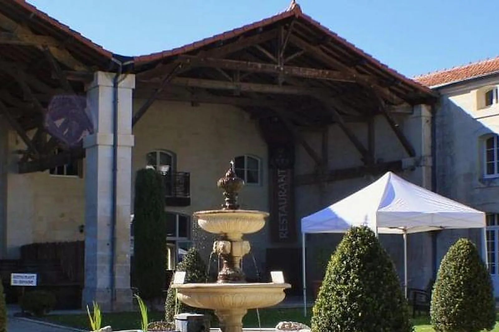 Lieux événementiels, LE CHAI ROYAL