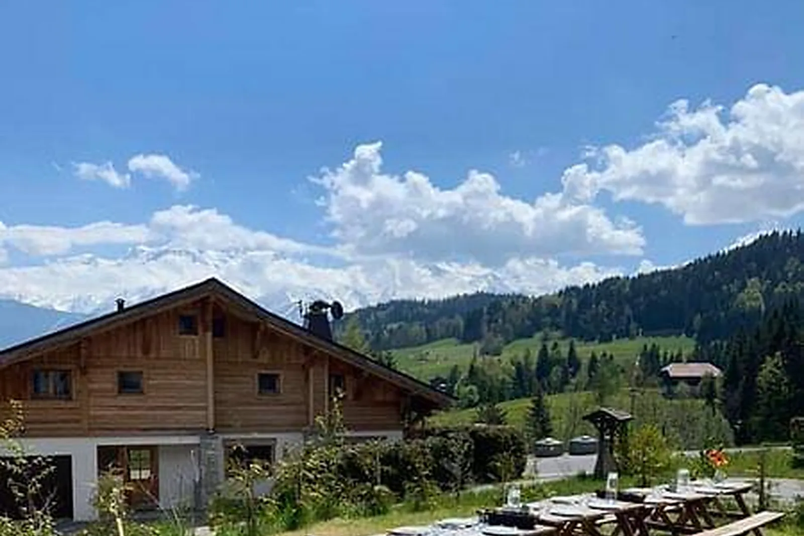 Lieux événementiels, LE CHALET LA TERRASSE DU MONT-BLANC