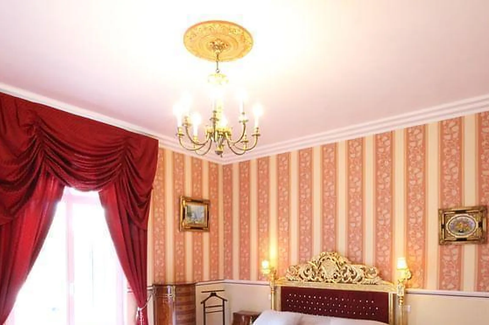 Lieux événementiels, LE CHATEAU DE QUESMY