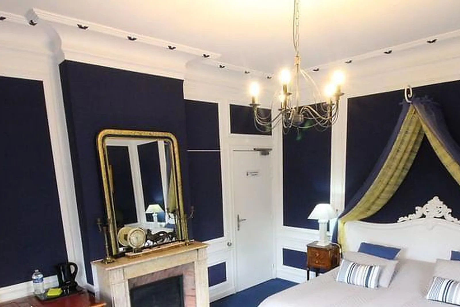 Lieux événementiels, LE CHATEAU DE QUESMY