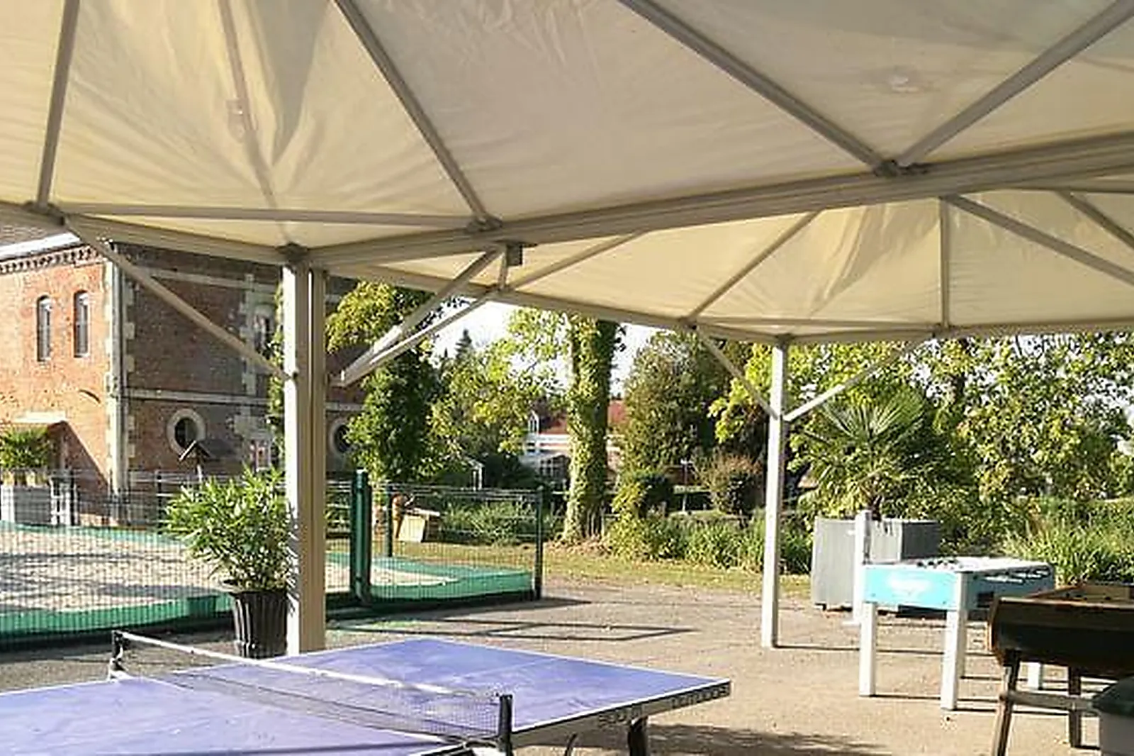 Lieux événementiels, LE CHATEAU DE QUESMY