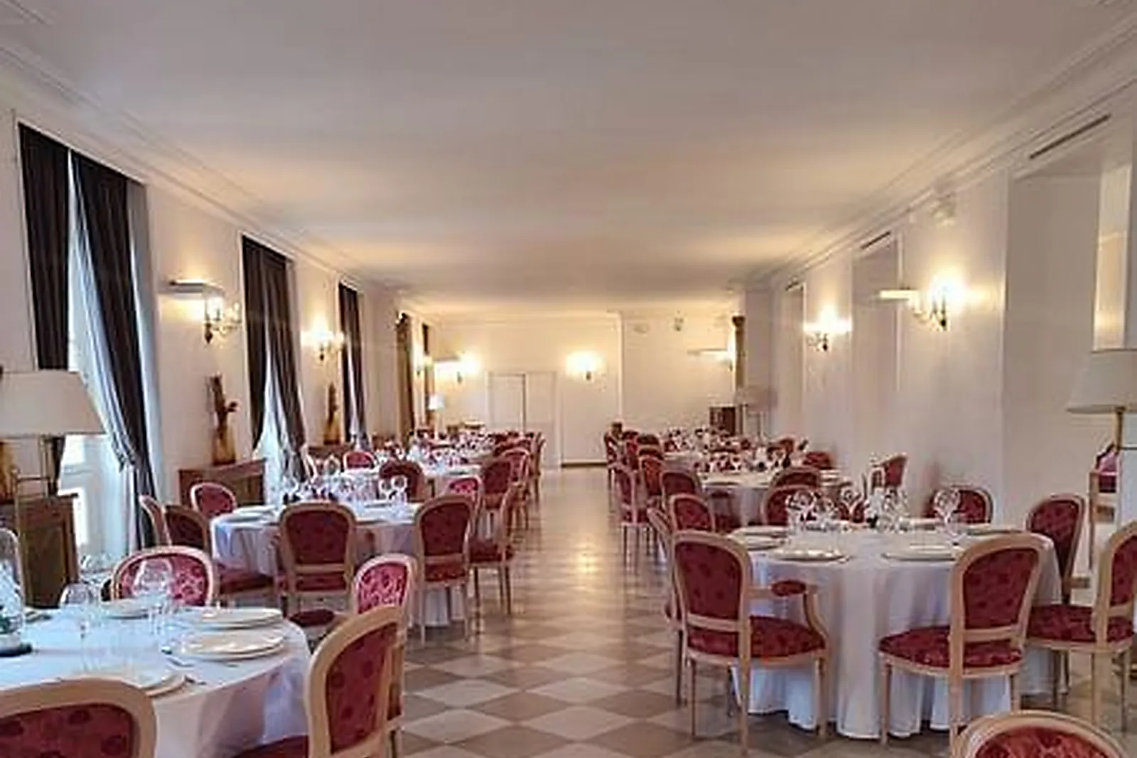 Lieux événementiels, LE CHÂTEAU ARRIBAS