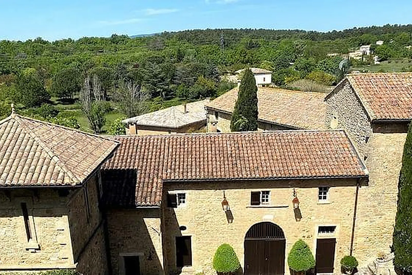 Lieux événementiels, LE CHÂTEAU DE FONTARÈCHES