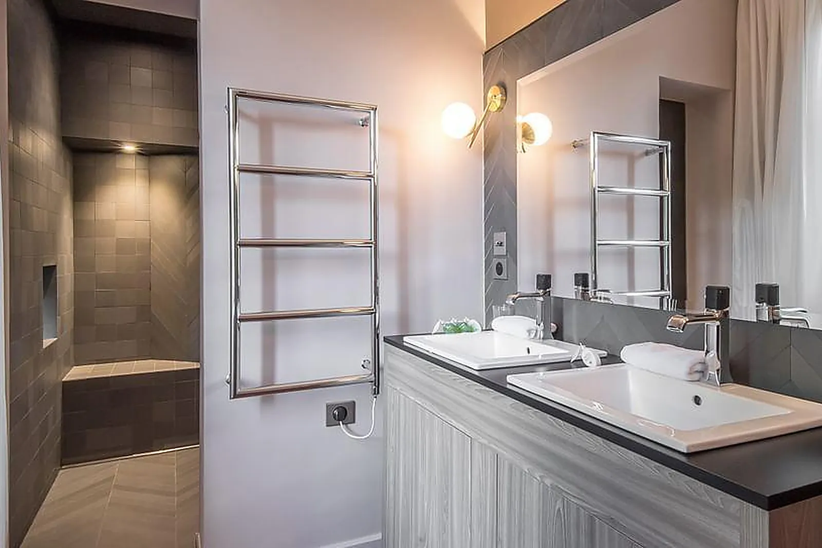 Lieux événementiels, LE CHÂTEAU DE PAULINE