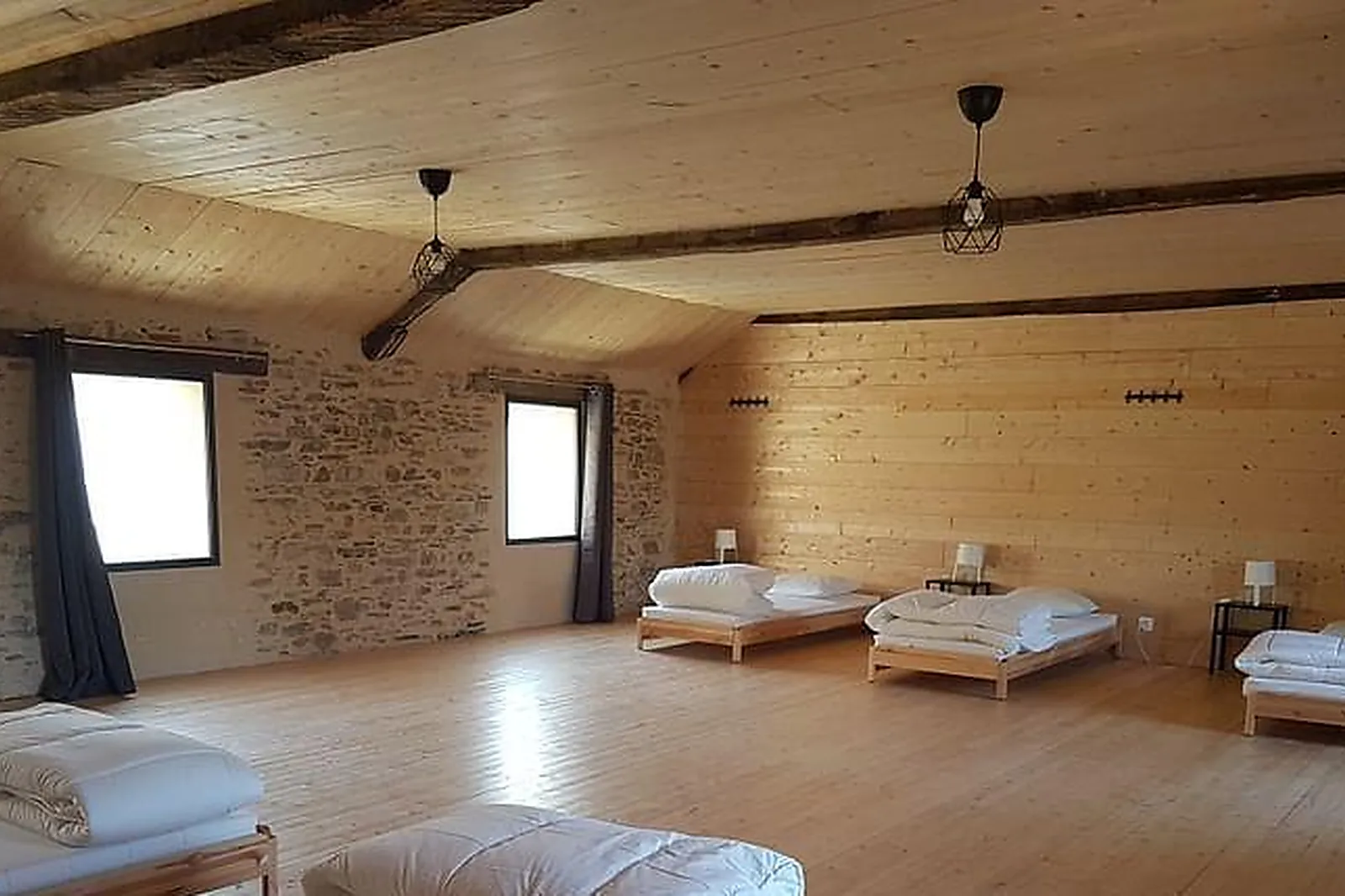 Lieux événementiels, LE CHÂTEAU DE LA ROCHE