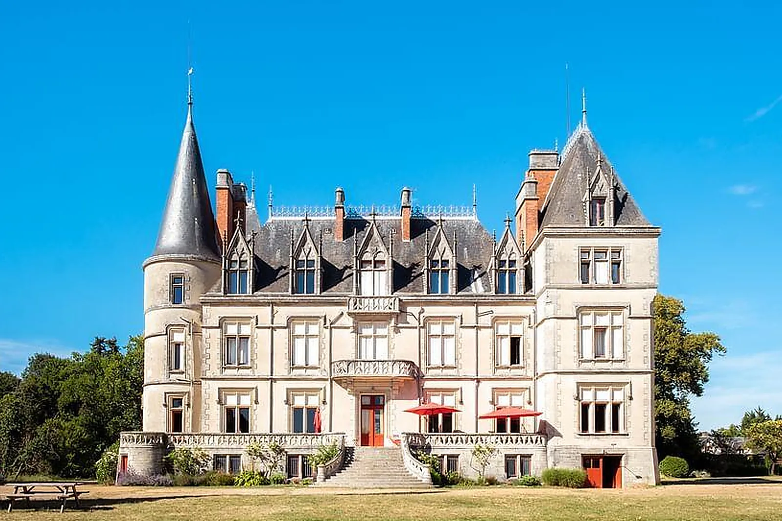 Lieux événementiels, LE CHÂTEAU DU BOISRENAULT