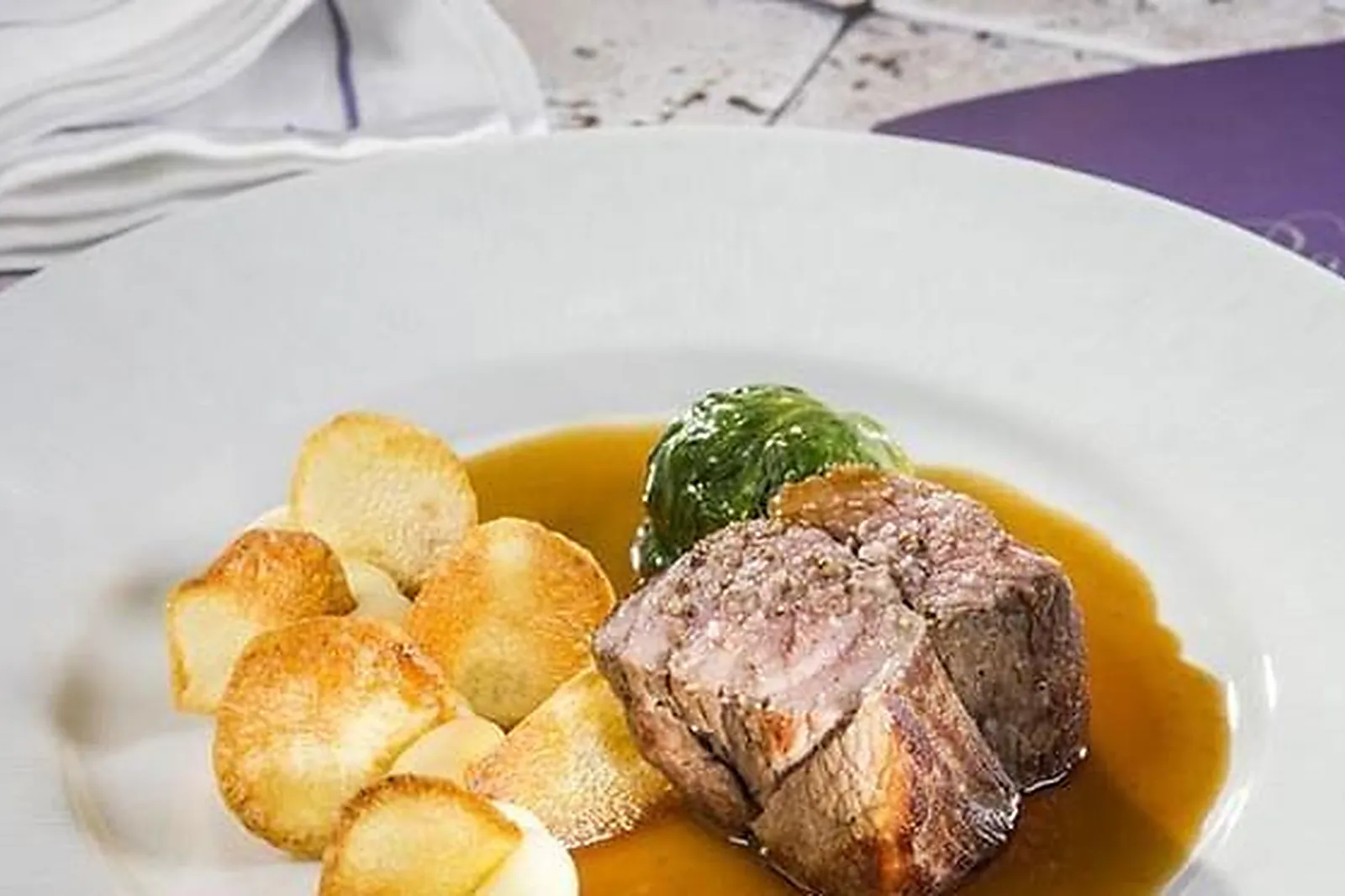 Lieux événementiels, LE CHÂTEAU DU BOST ***