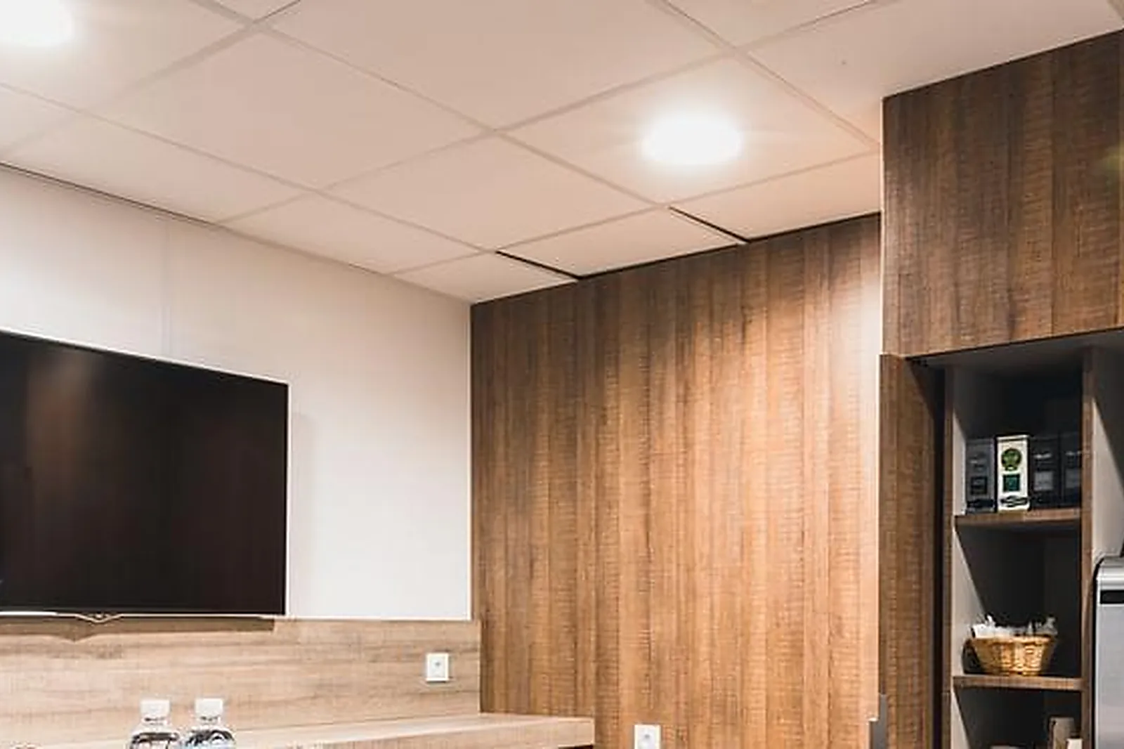 Lieux événementiels, RESIDHOME LES BERGES DE LA LOIRE ****