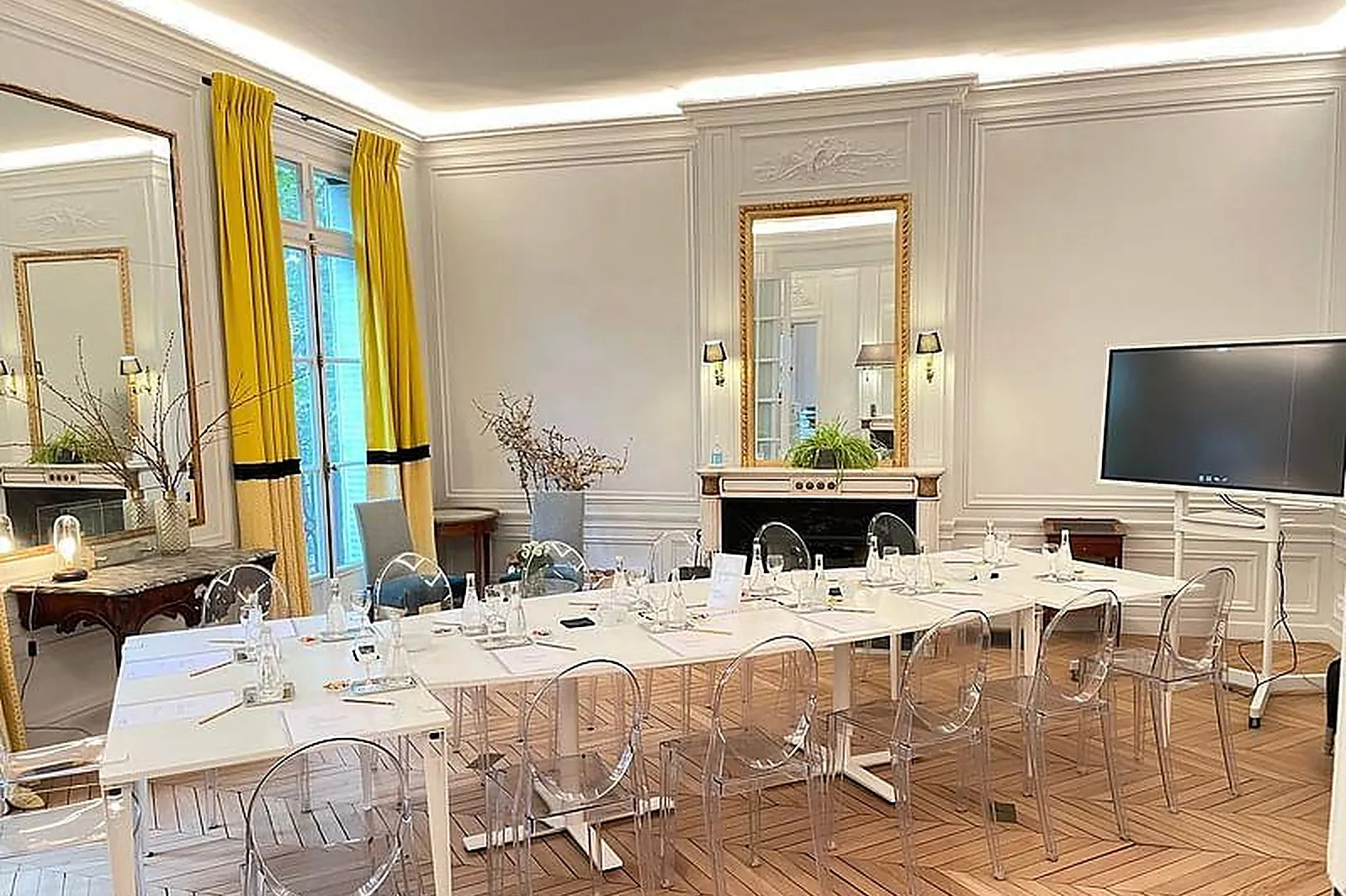 Lieux événementiels, LE CLOS DE L'HERMITAGE PARIS