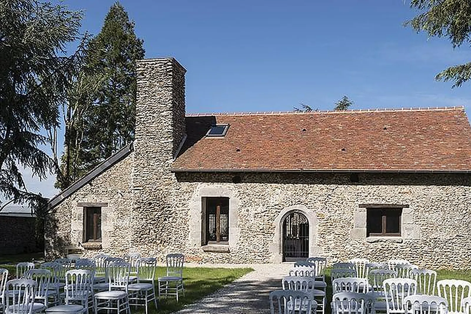 Lieux événementiels, LE CLOS DES PASSERELLES