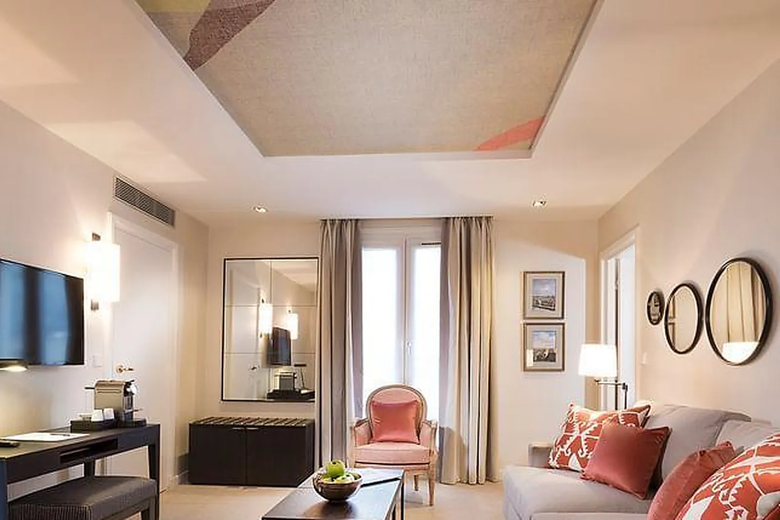 Lieux événementiels, LE CLUB BALMORAL