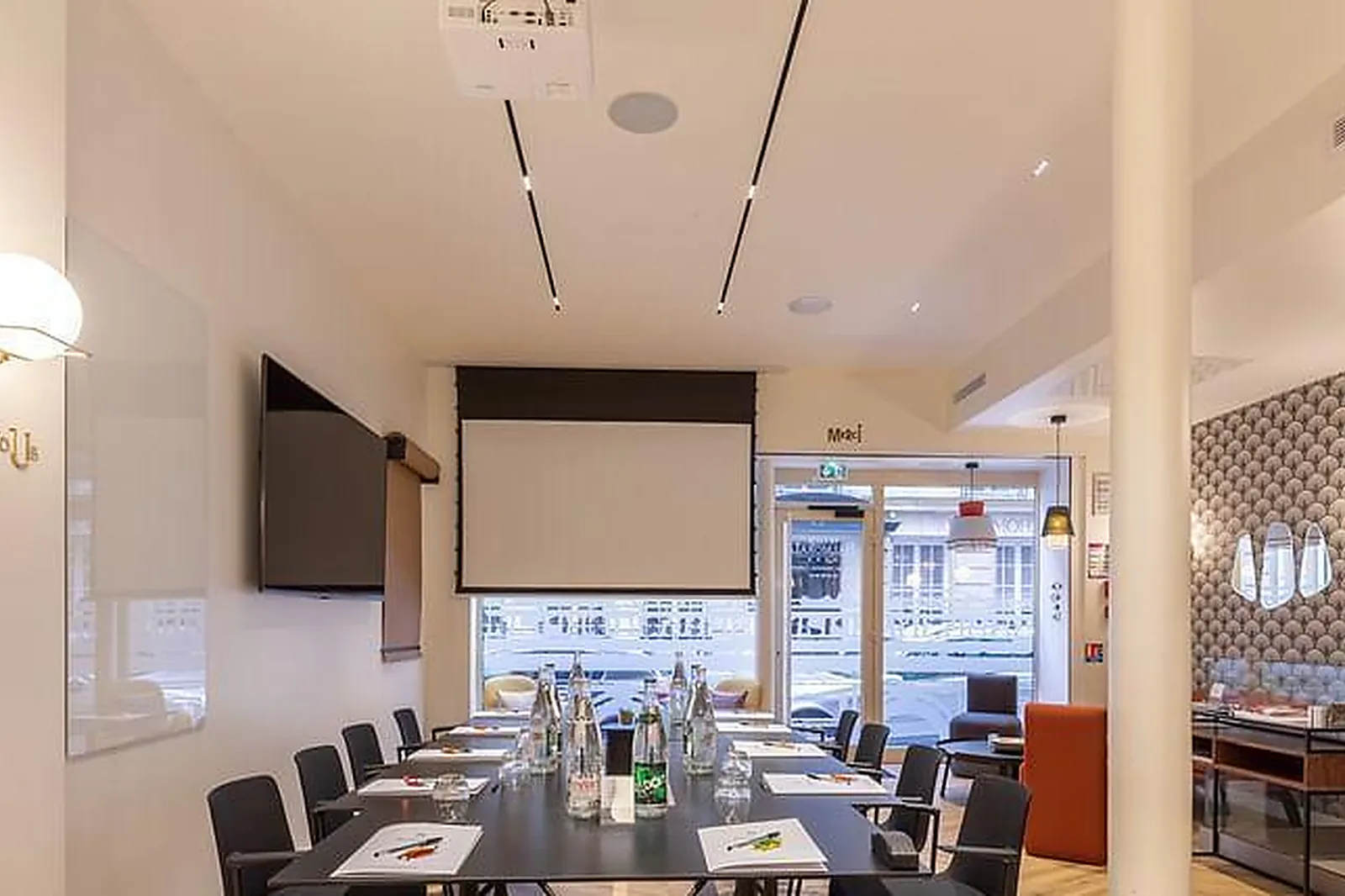 Lieux événementiels, LE CLUB BALMORAL